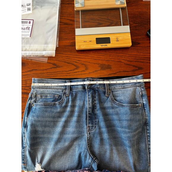 Lularoe Distressed Skinny Jeans Medium Light Wash Size 32 - Picture 6 of 6